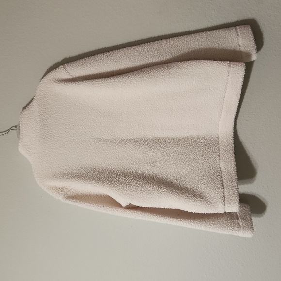 NWOT Banana Republic off white / cream color fleece jacket. Never worn. - Picture 4 of 4